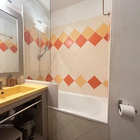 Cosy- 4 Pers Hyper Centre - A 2 Min A Pied Apartament Saint-Raphaël